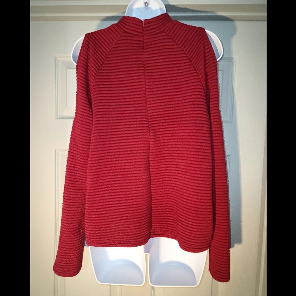 Crew Neck Solid Cold Shoulder Blouse - image 4